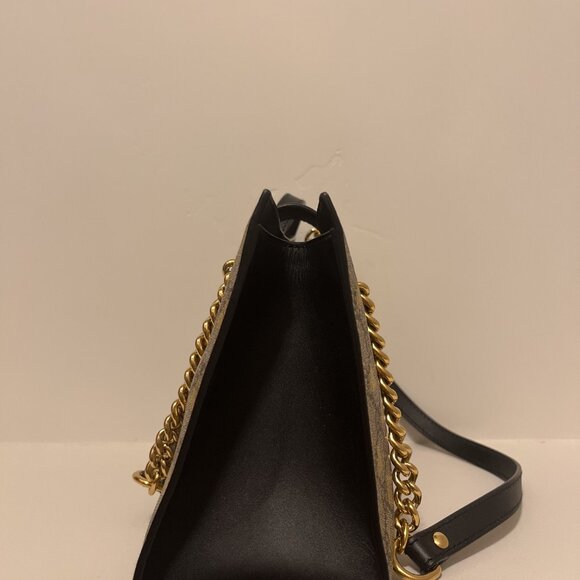 Small Gucci Padlock GG Supreme Bee Print Shoulder Bag - Picture 2 of 7